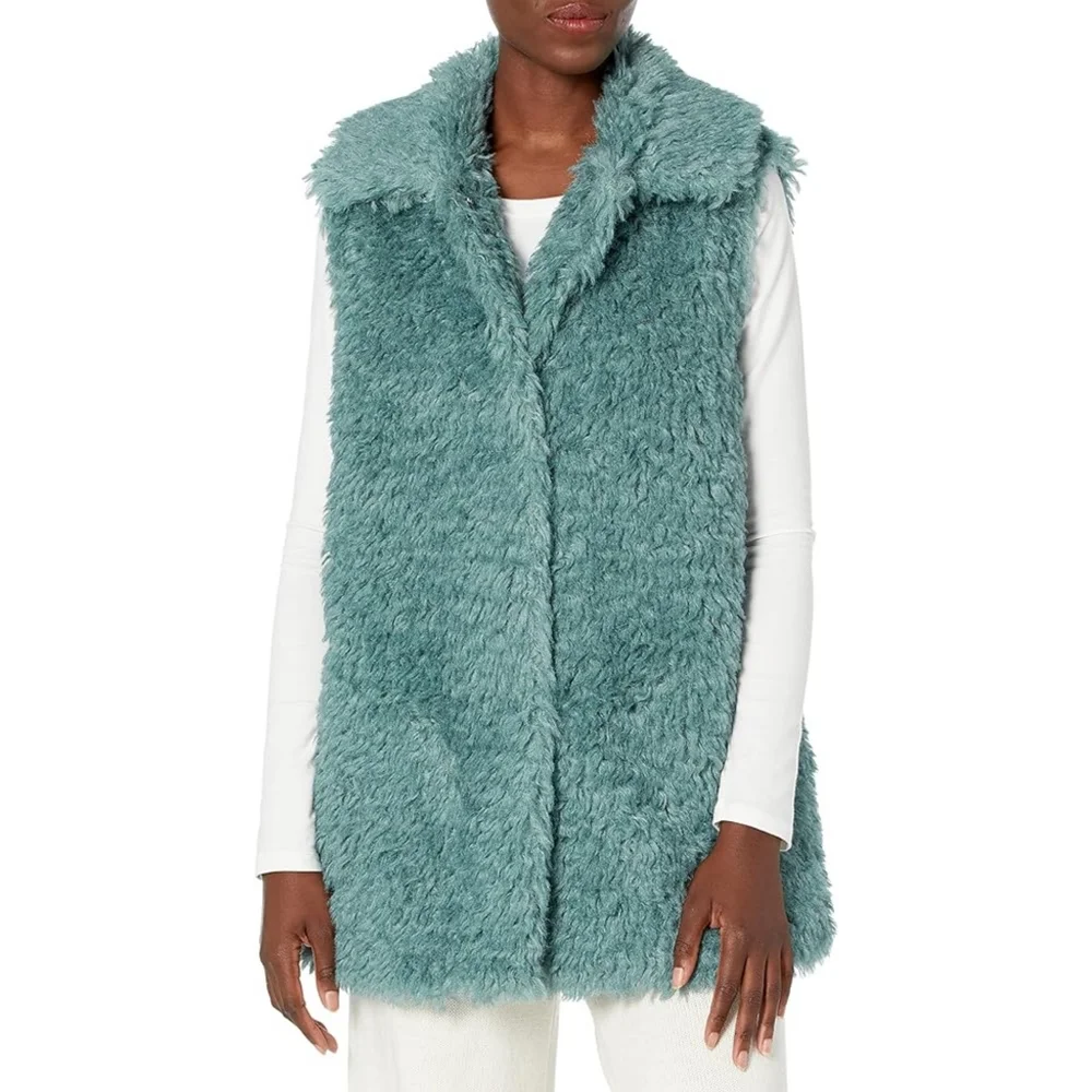 UGG Tammie Faux Fur vest - Picture 10 of 17